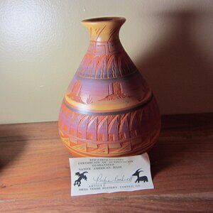 Colorado Red Earth Pottery Mesa Verde 8" Vase Signed Perfina Rockwell (W4340)